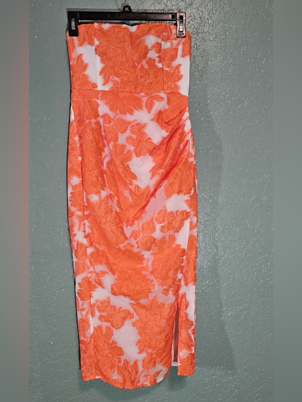 Showpo Brailey Strapless Jacquard Midi Dress Orange White US 2 NWT - Picture 3 of 11
